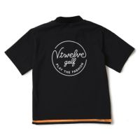 V12のハイネックシャツ