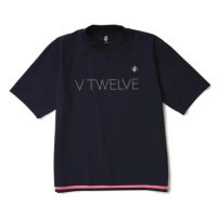 V12のハイネックシャツ