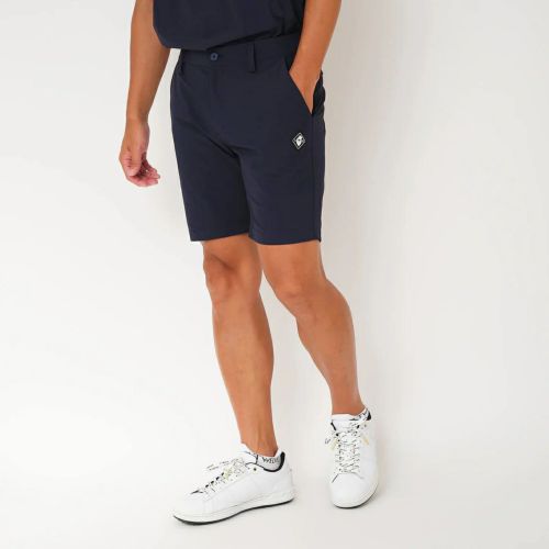 ヴィトゥエルブのショートパンツ