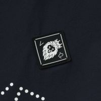ヴィトゥエルブのハイネックシャツ