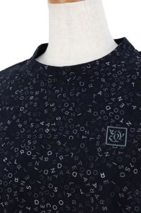 ゾーイのハイネックシャツ