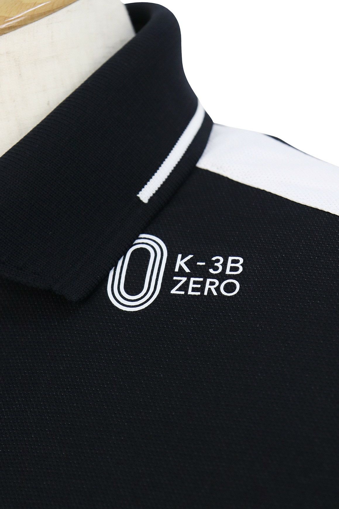 ケースリービーゼロのポロシャツ