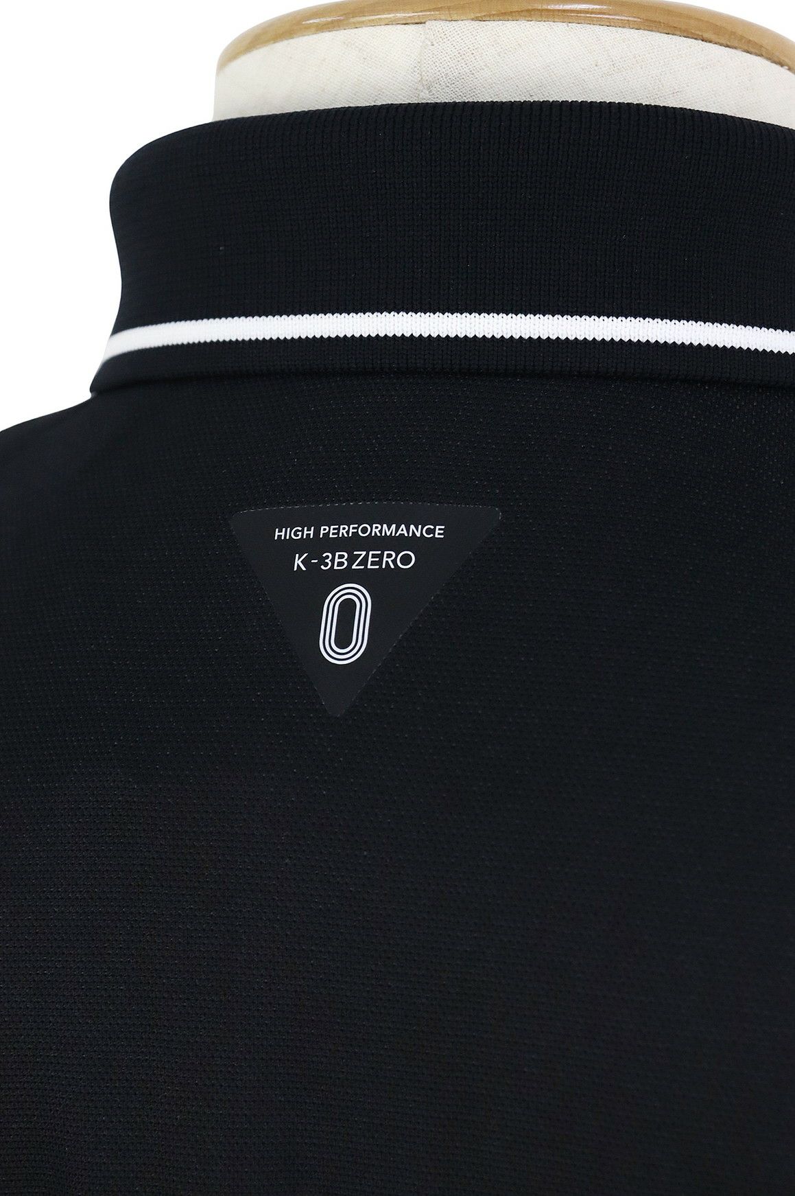 ケースリービーゼロのポロシャツ