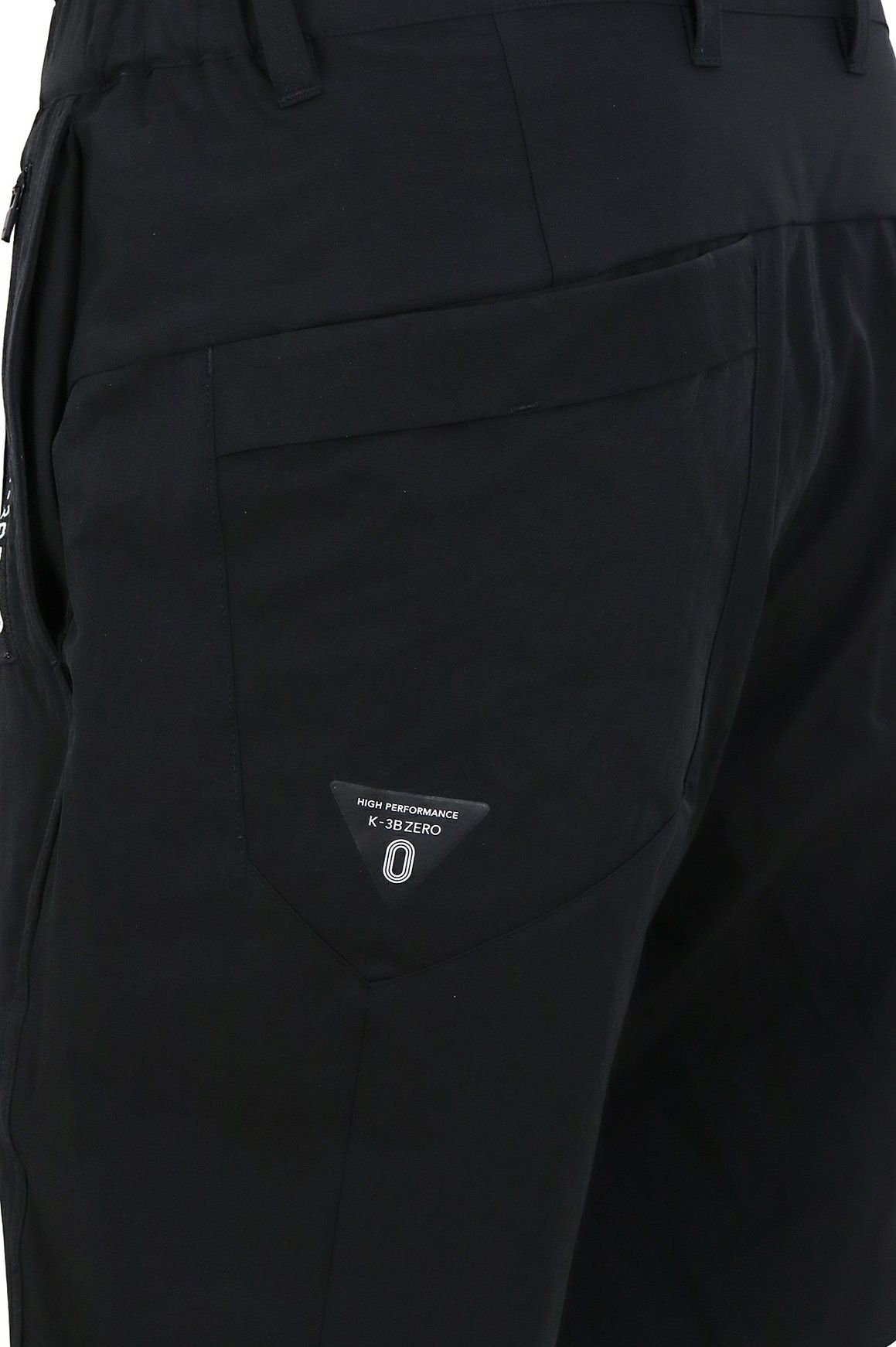 ケースリービーゼロのパンツ