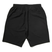 ニューエラのショートパンツ