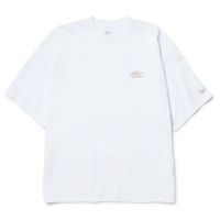 ニューエラのＴシャツ