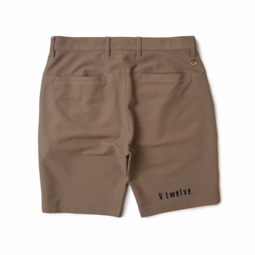 ヴィトゥエルブのショートパンツ