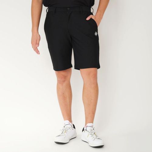 ヴィトゥエルブのショートパンツ