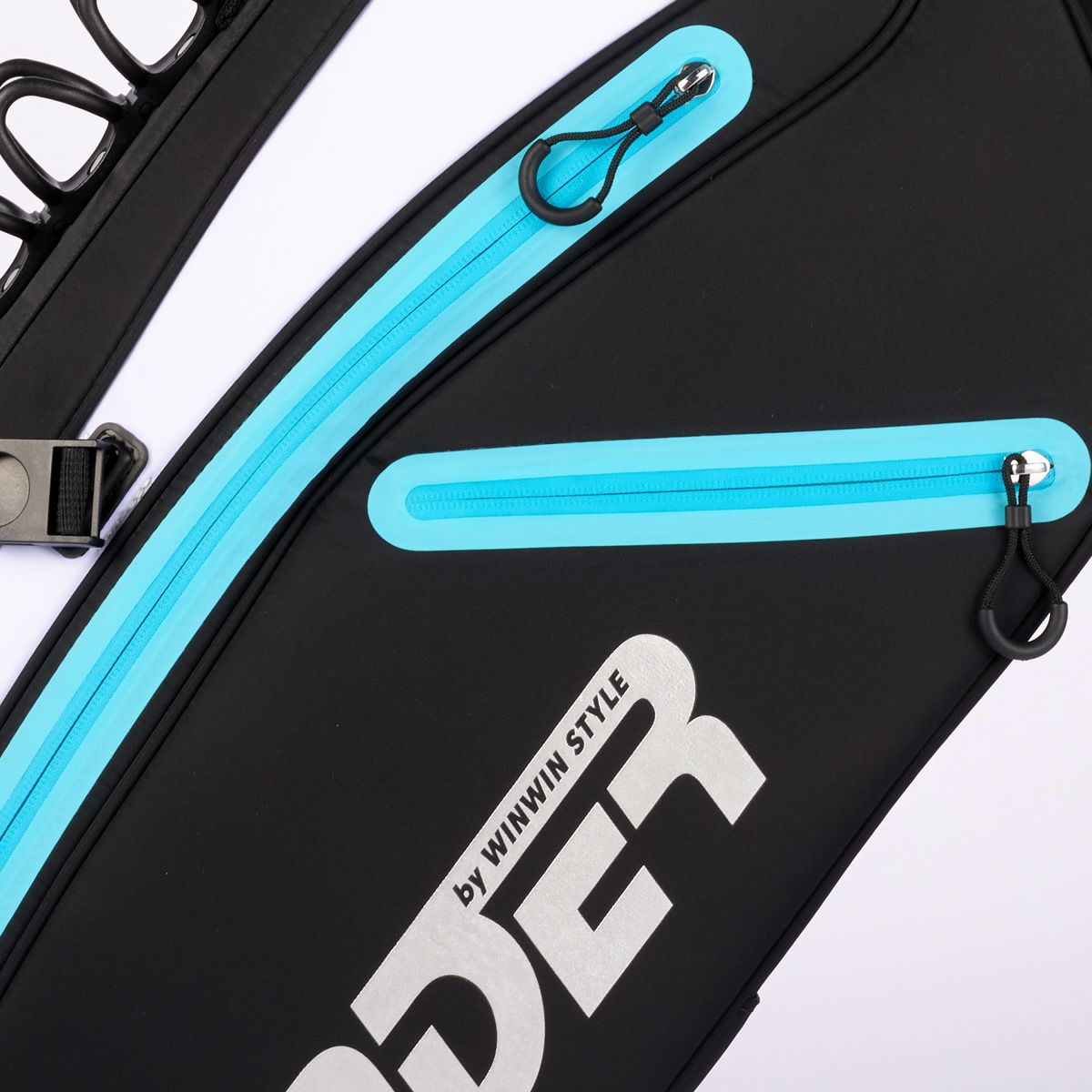 ウィンウィンスタイルのキャディバッグ