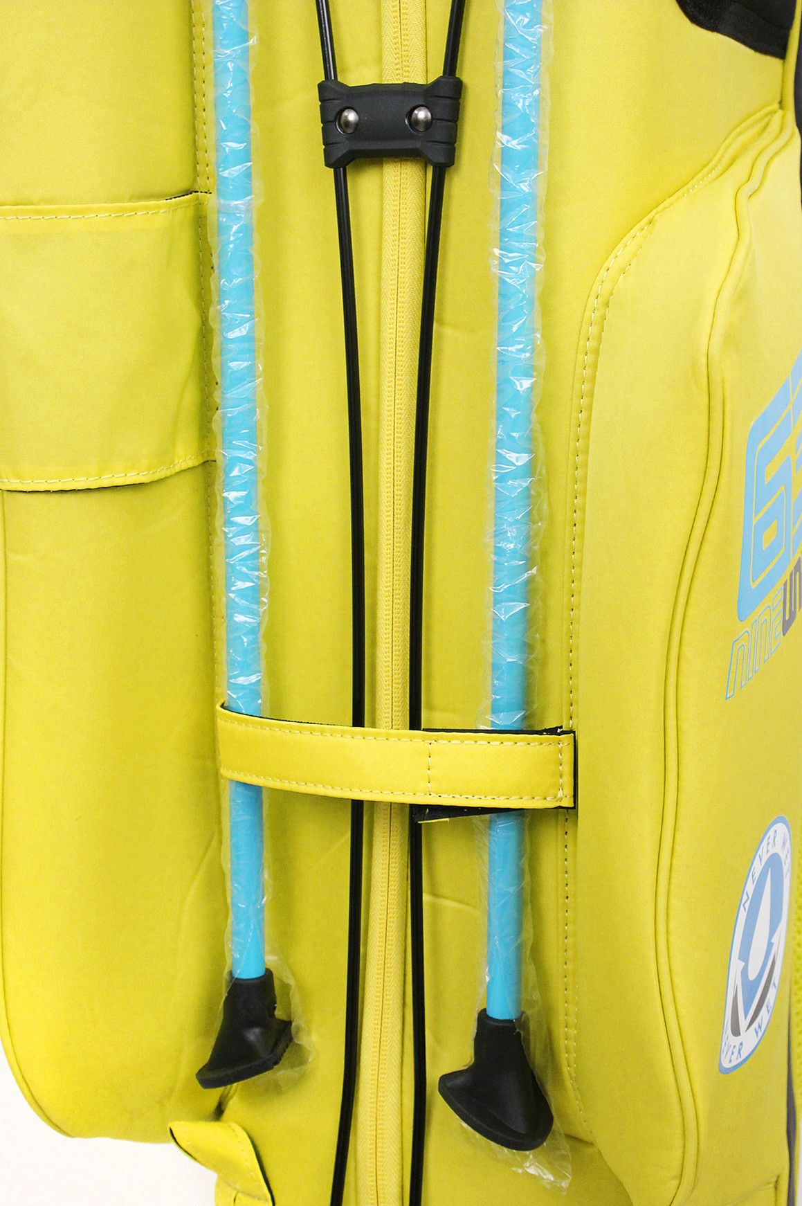 ウィンウィンスタイルのキャディバッグ