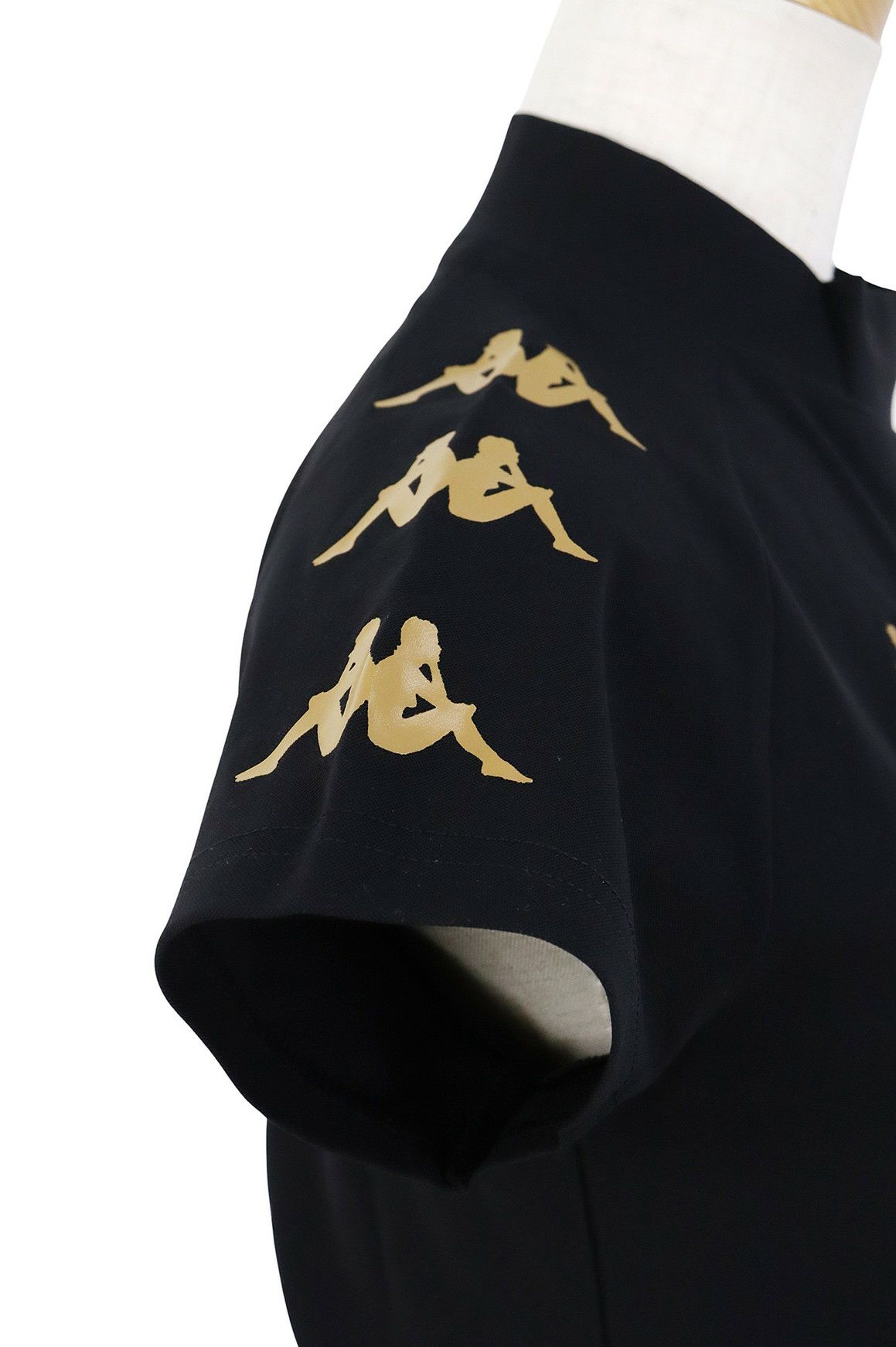 カッパゴルフのハイネックシャツ