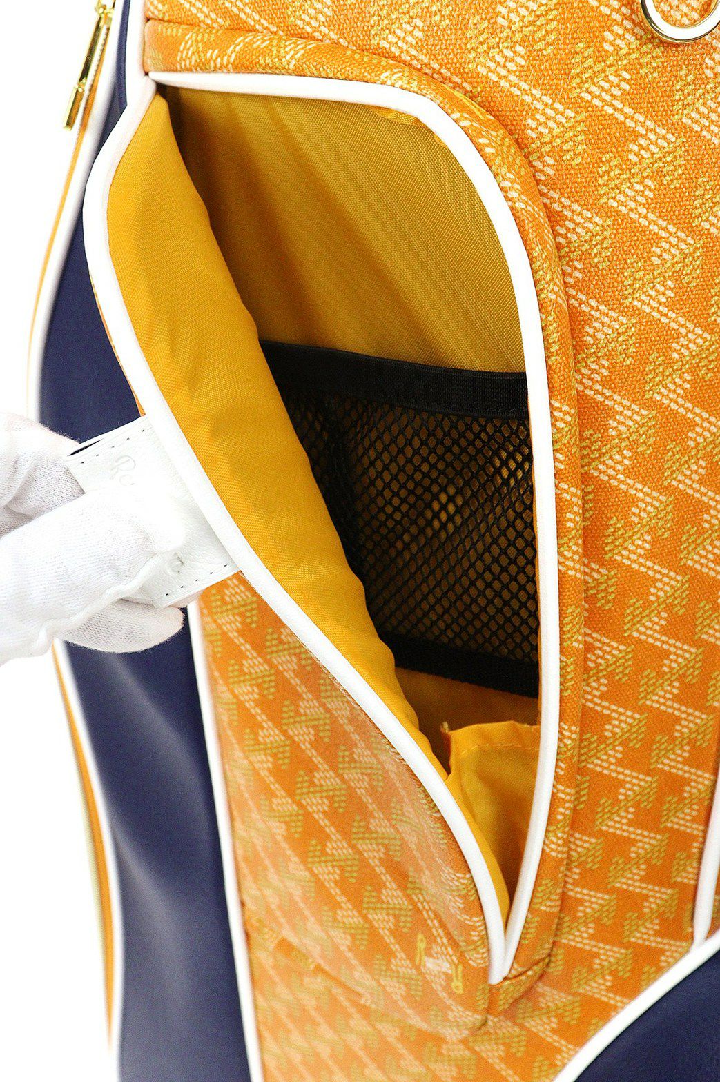 レザレクションのキャディバッグ