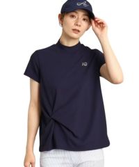 アダバットのシャツ