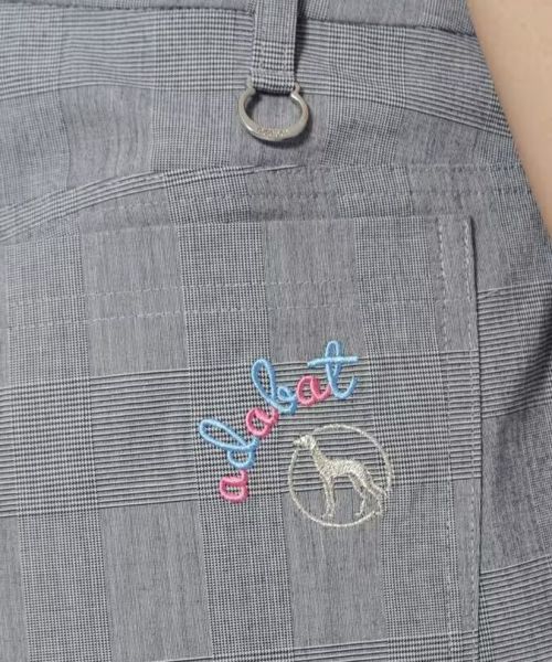 アダバットのパンツ