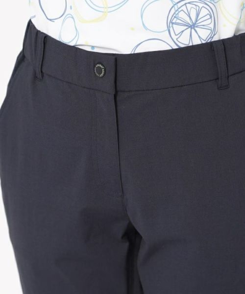 アダバットのパンツ