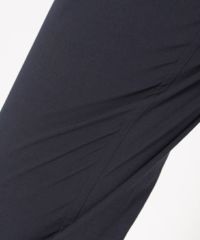 アダバットのパンツ