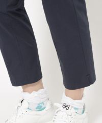 アダバットのパンツ