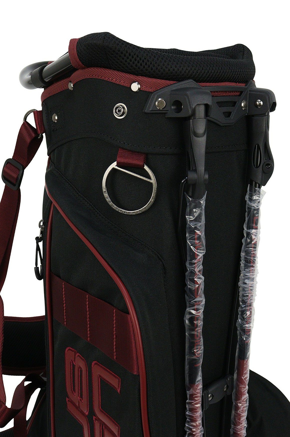 ドゥーカスのキャディバッグ