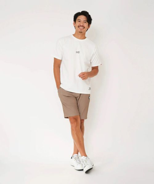 V12のTシャツ