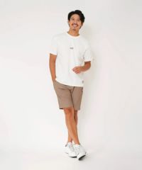 V12のTシャツ