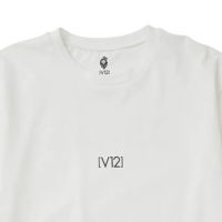 V12のTシャツ