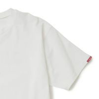V12のTシャツ