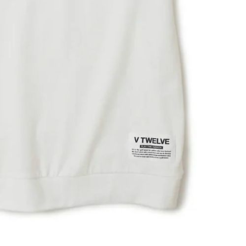 ヴィトゥエルブのTシャツ