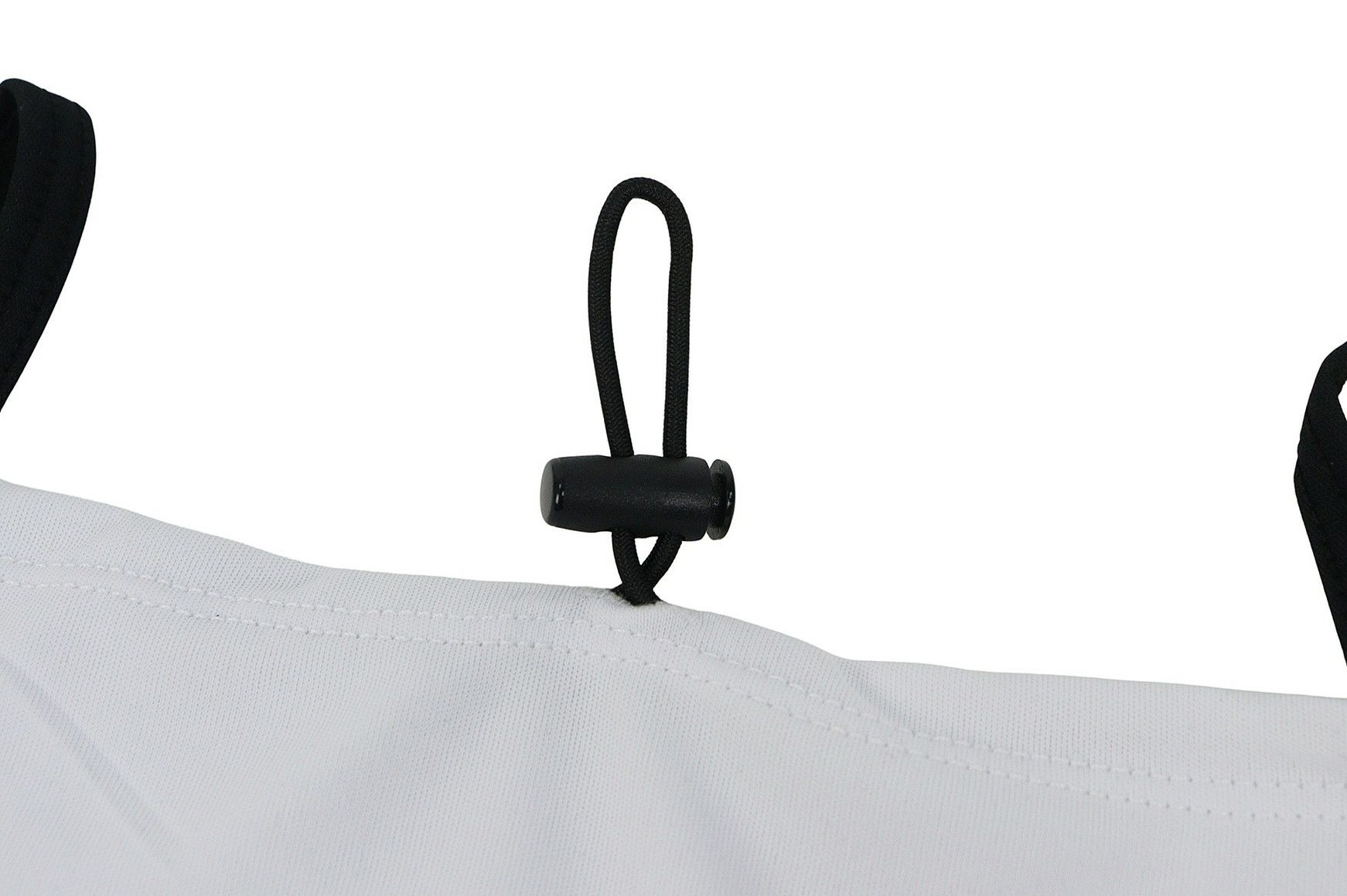 セシルマクビーグリーンのフェイスカバー