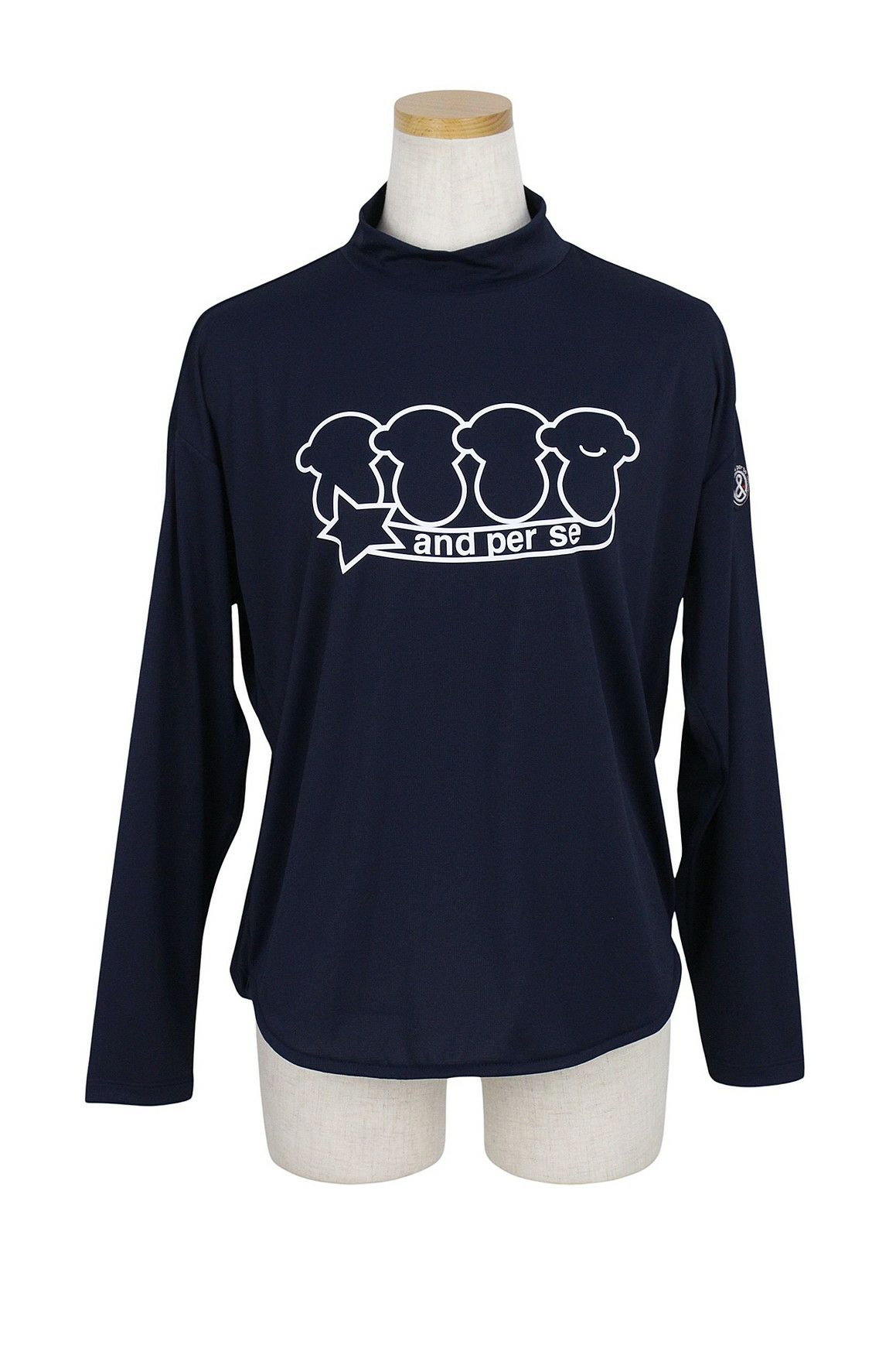 アンパスィのハイネックシャツ