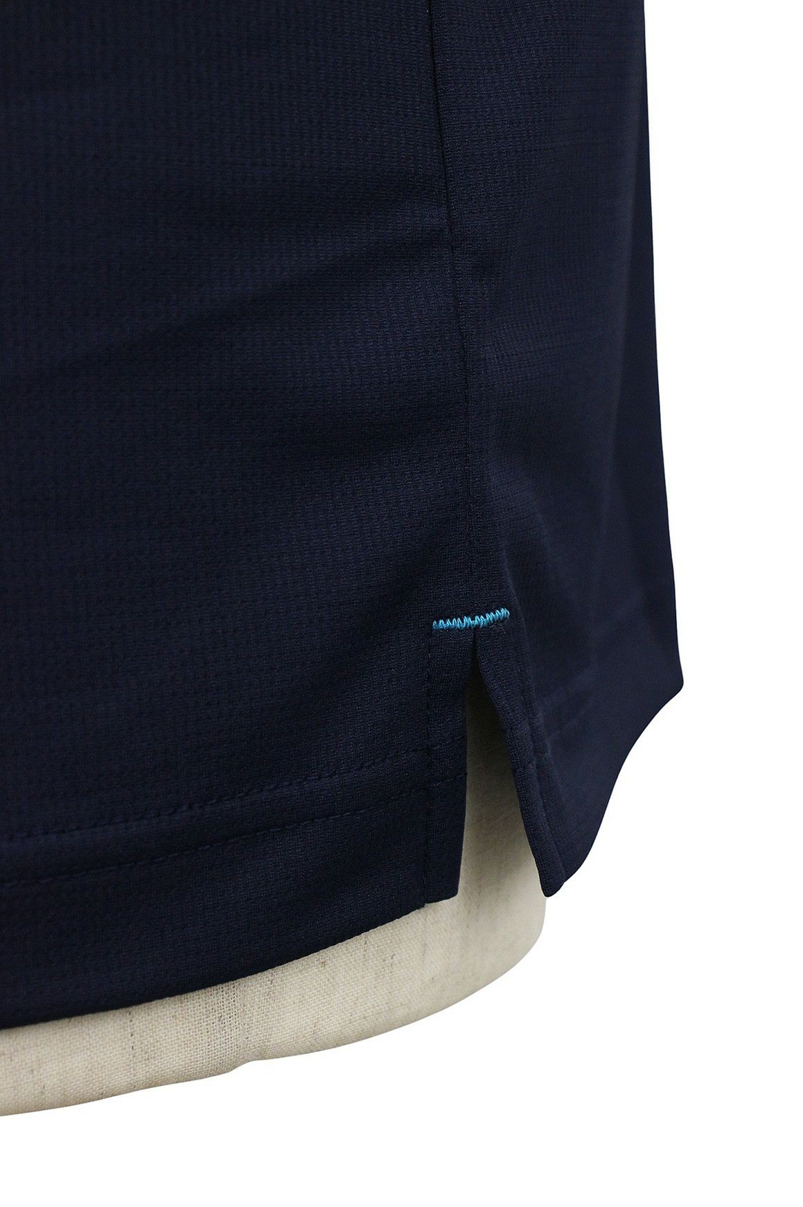 アンパスィのポロシャツ