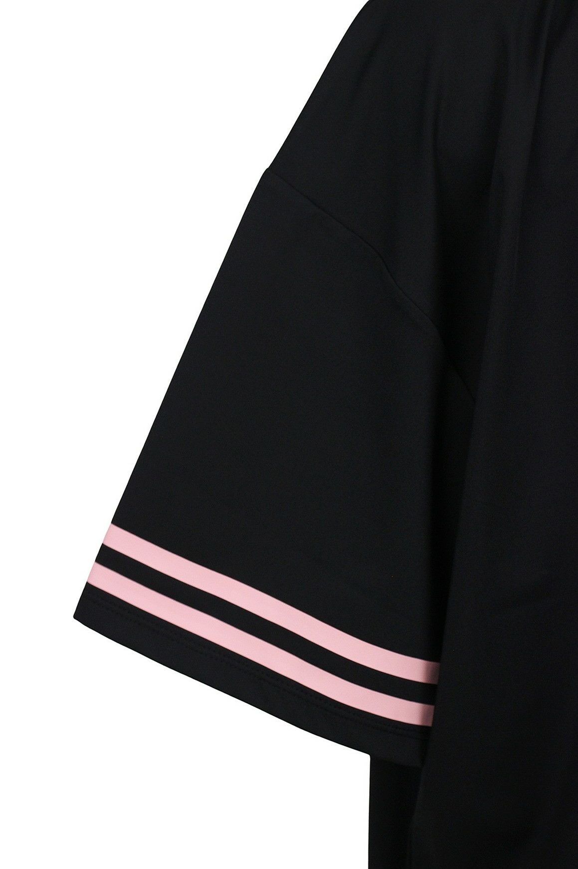 セシルマクビーグリーンのポロシャツ