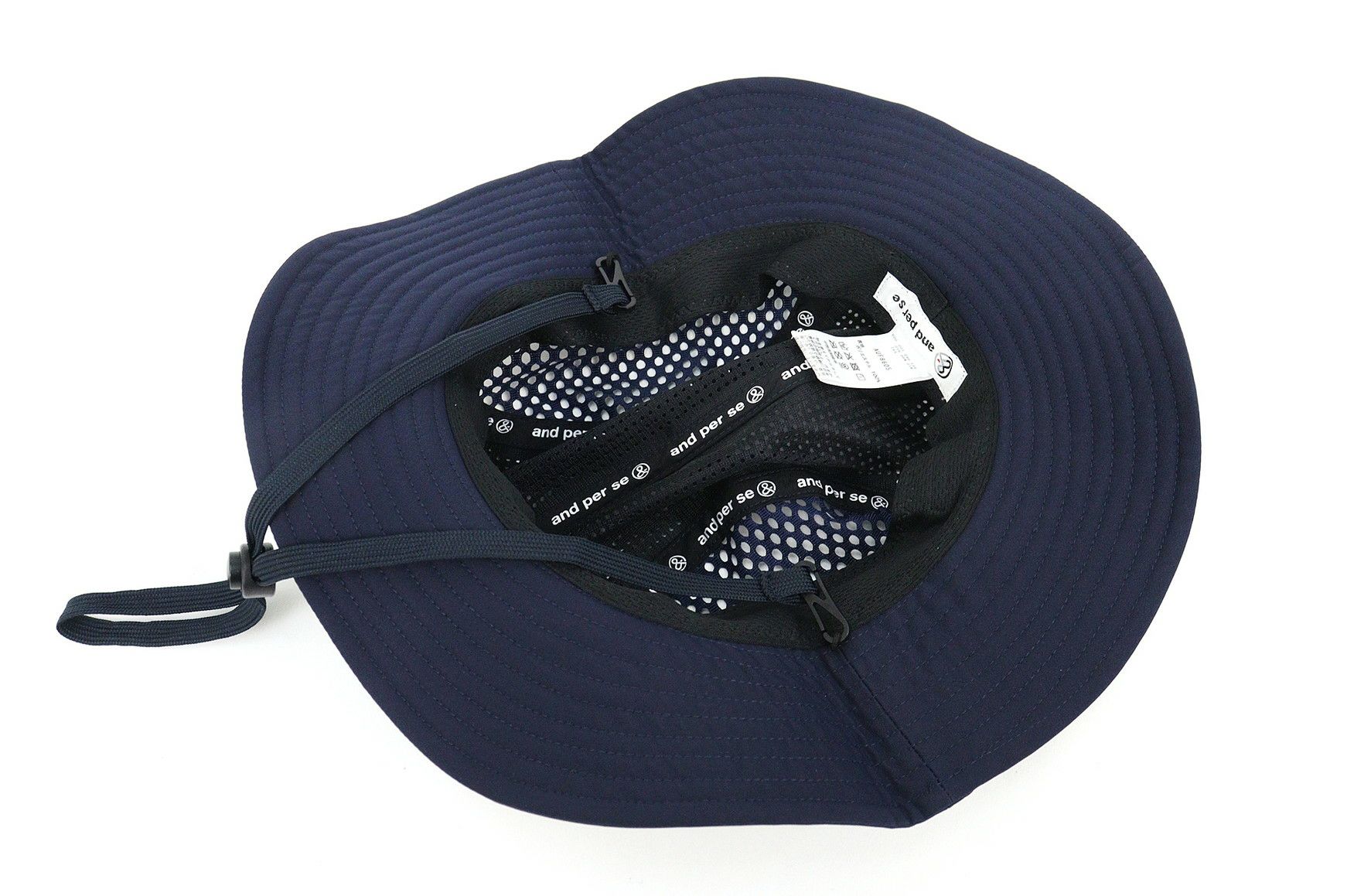 アンパスィのハット