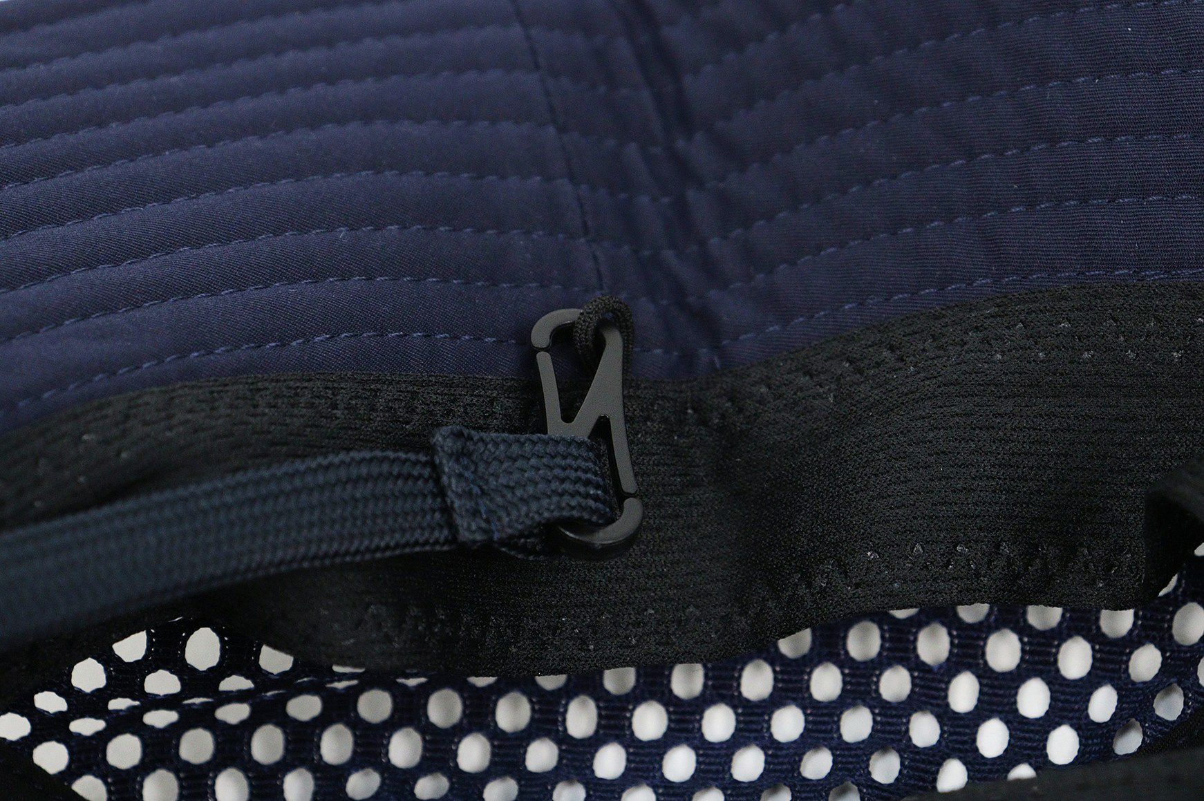 アンパスィのハット