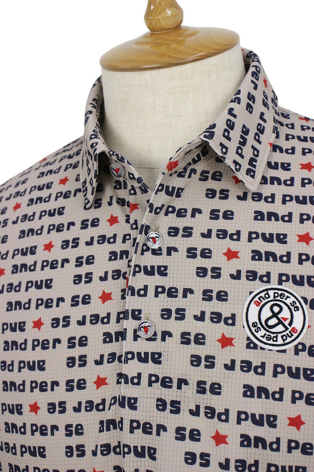 アンパスィのポロシャツ