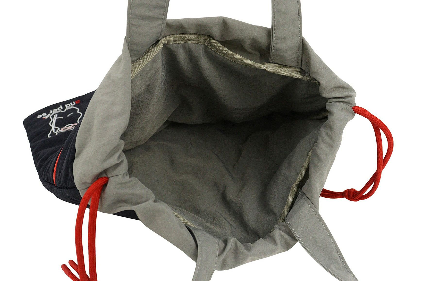 アンパスィのマルチバッグ