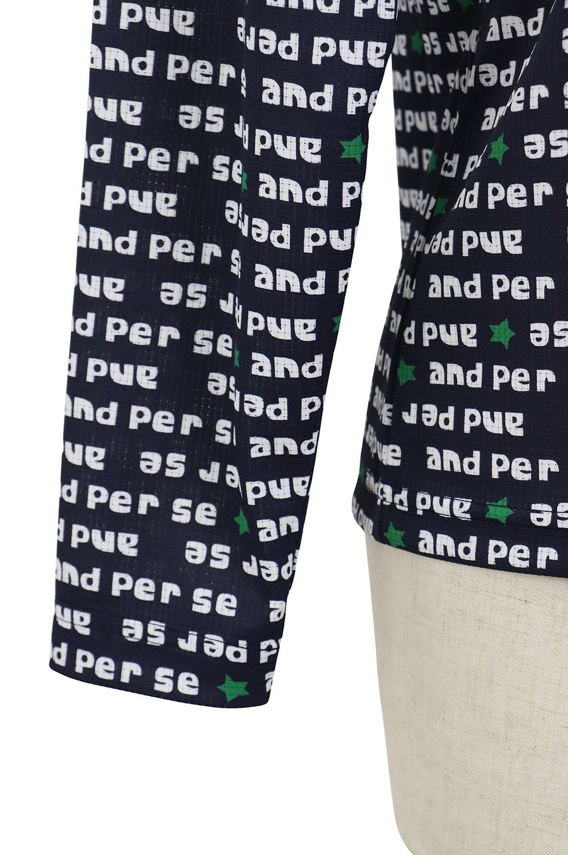 アンパスィのポロシャツ