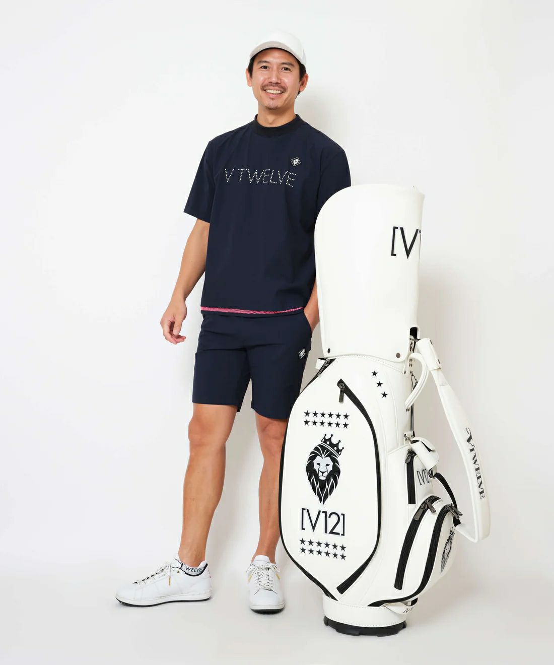 V12ゴルフのキャディバッグ