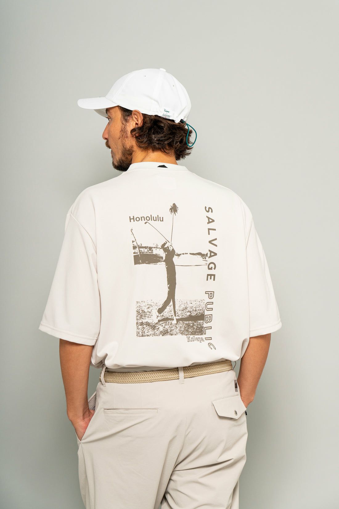 サルベージパブリックコレパのTシャツ