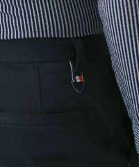 アダバットのパンツ