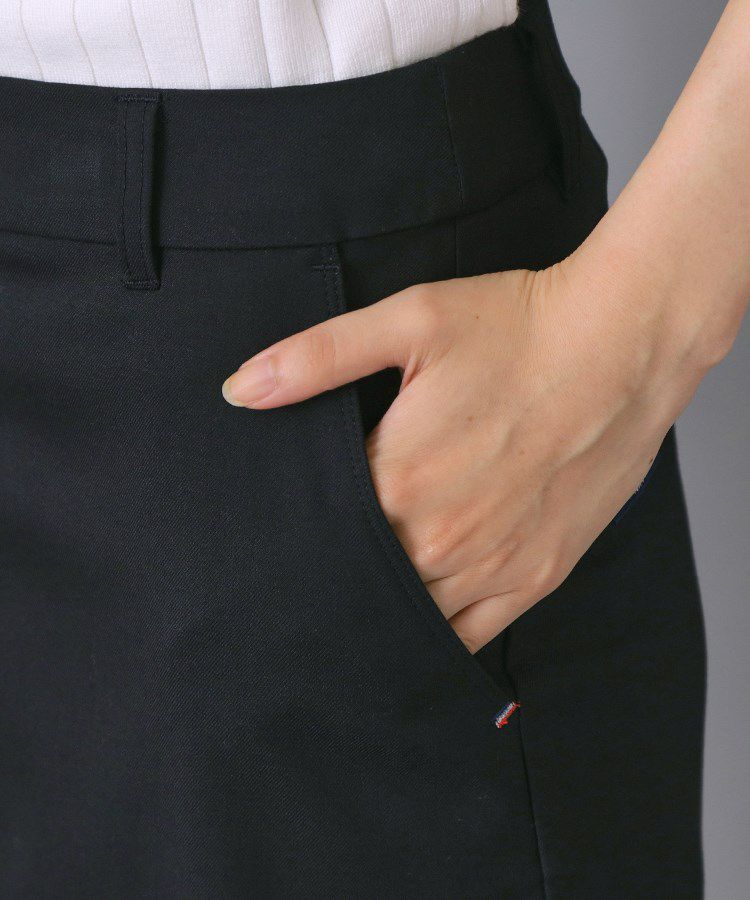 アダバットのスカート