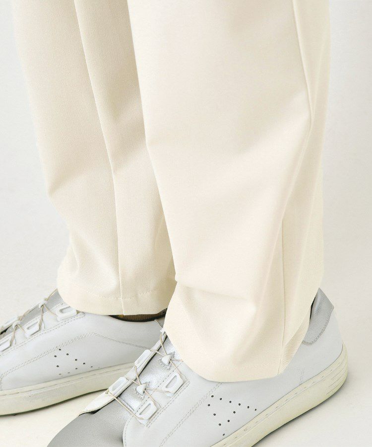 アダバットのパンツ