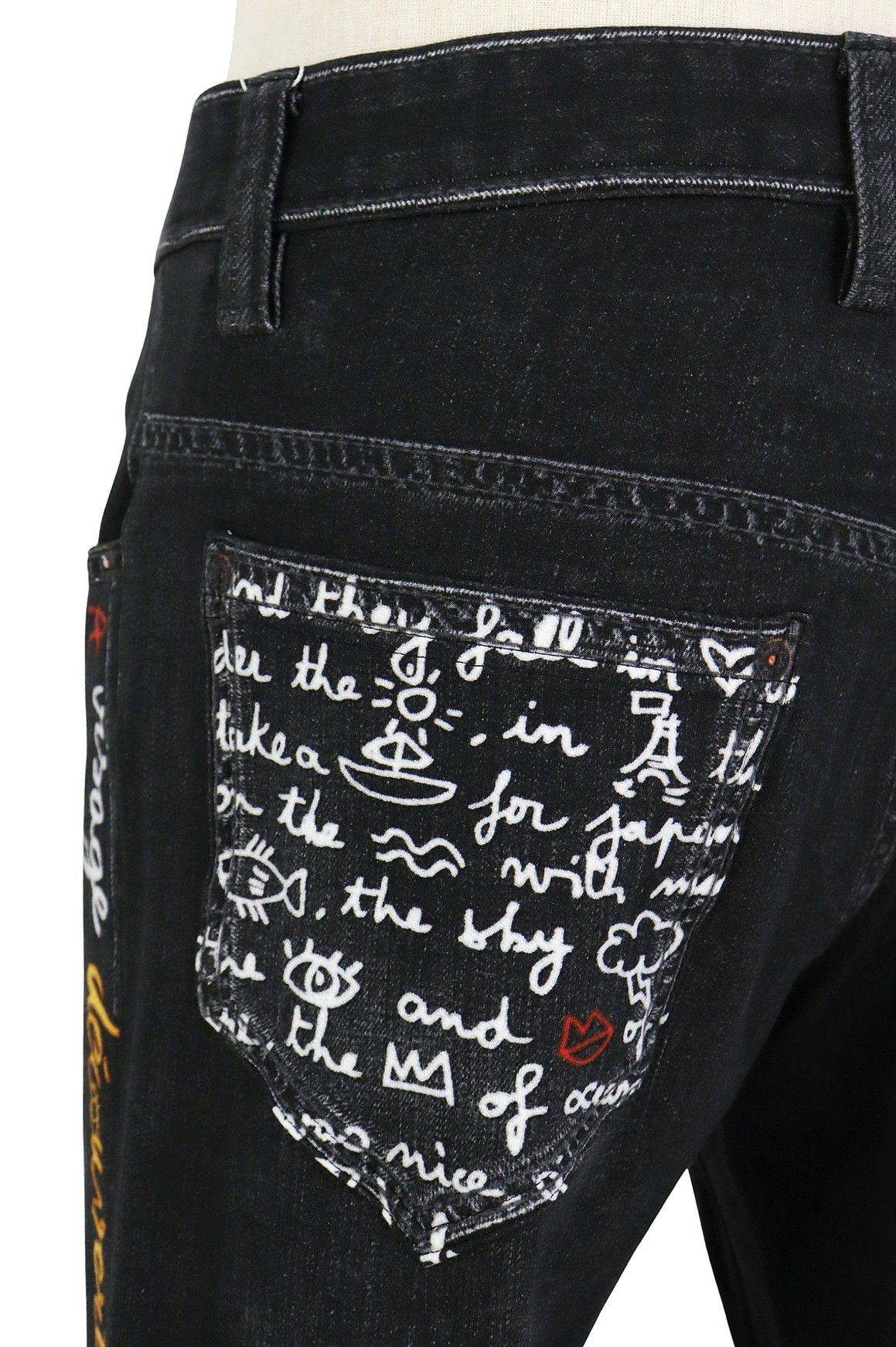 カステルバジャックのパンツ