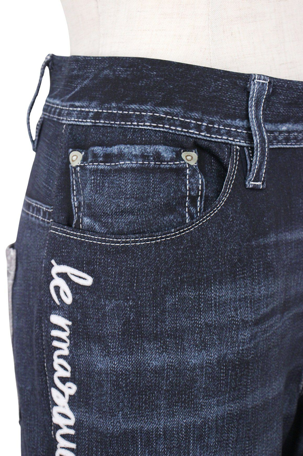 カステルバジャックのパンツ