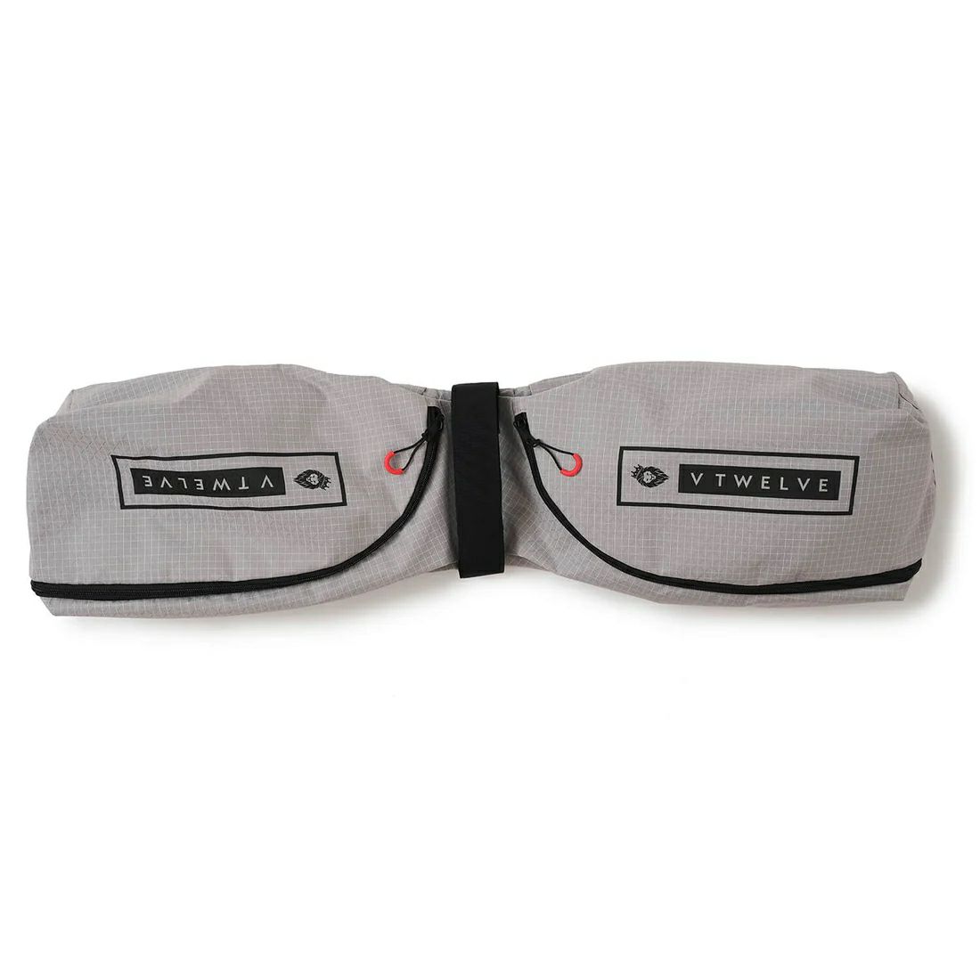 V12のシューズバッグ