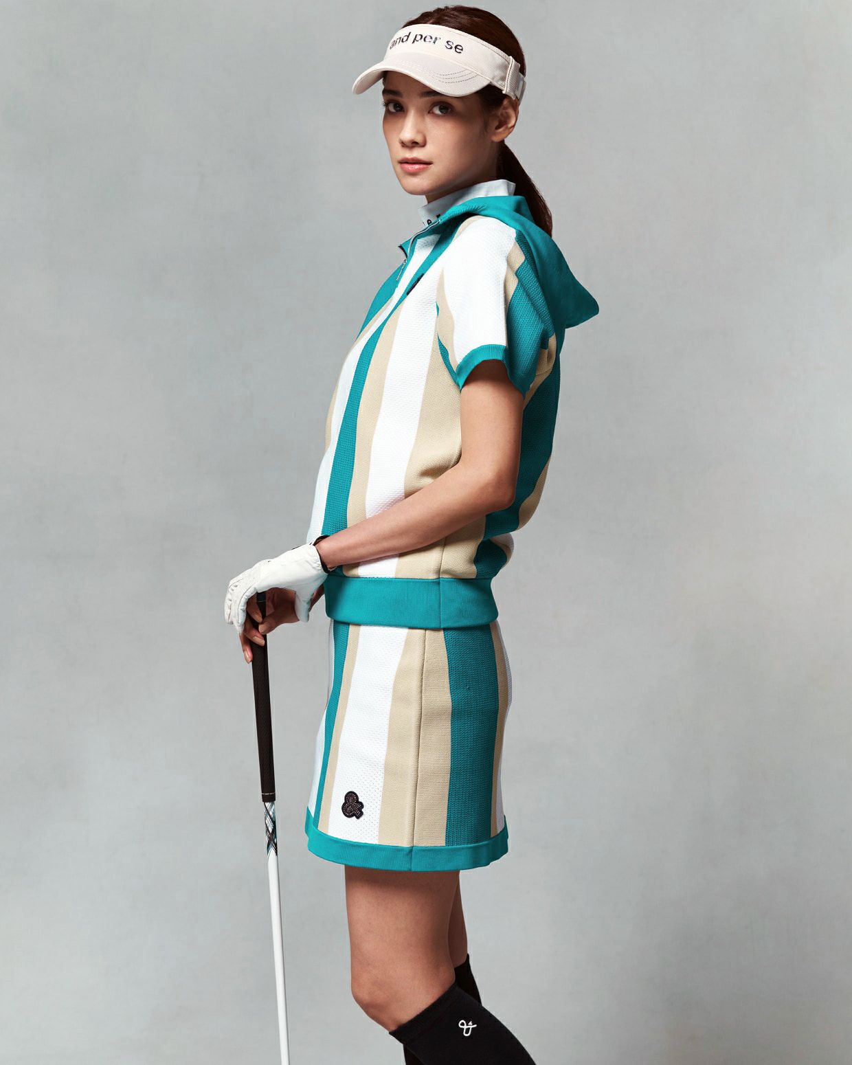 アンパスィのセーター