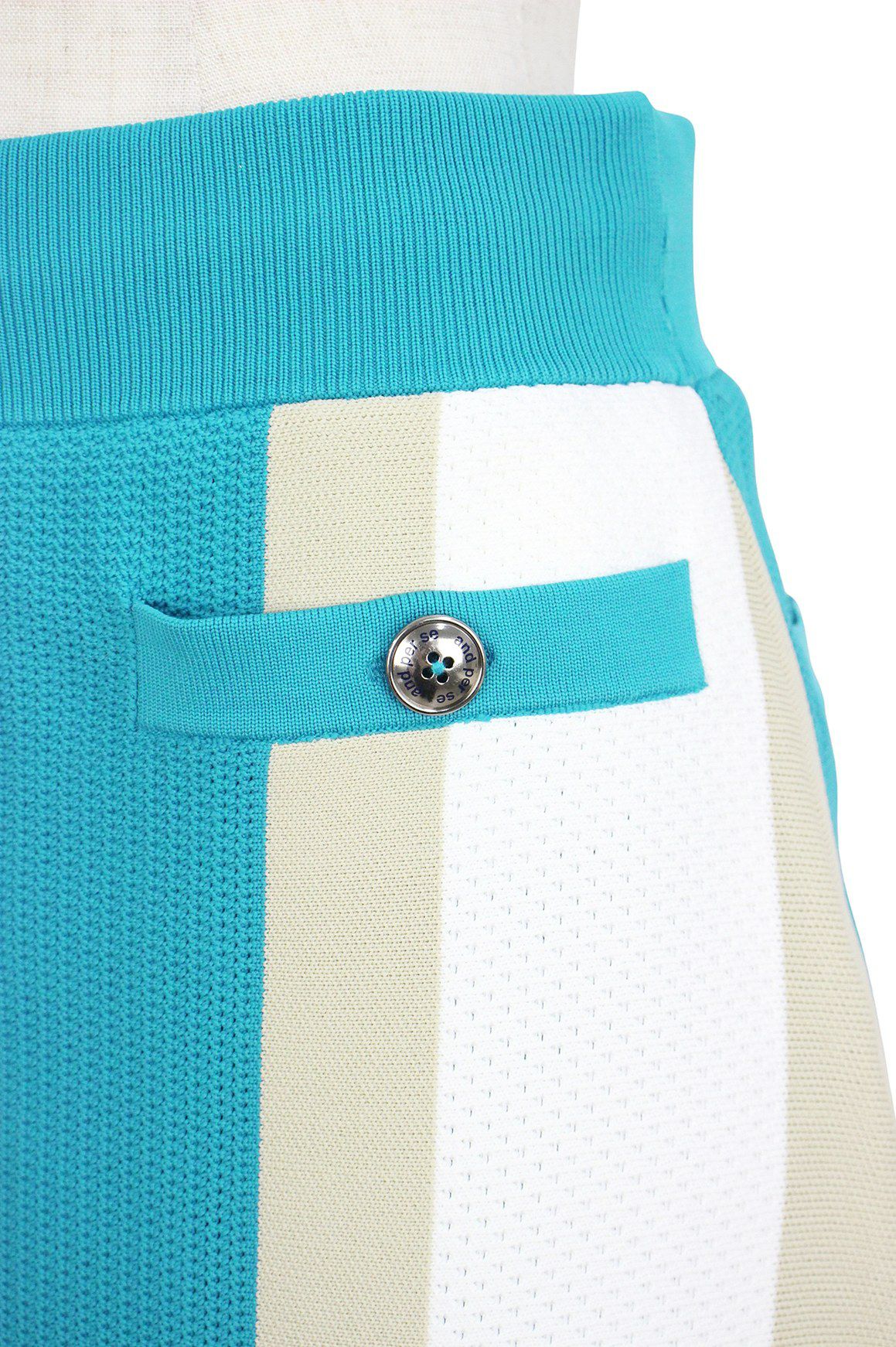 アンパスィのスカート