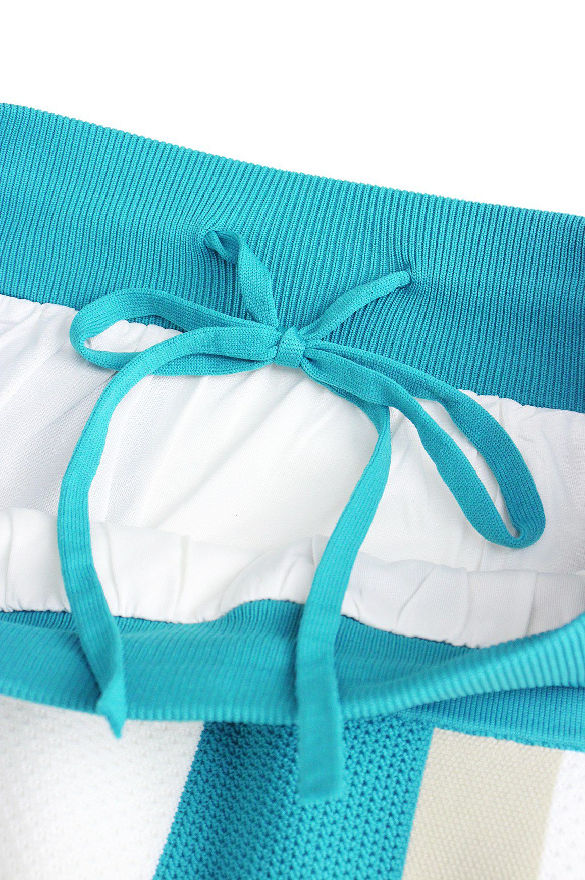 アンパスィのスカート