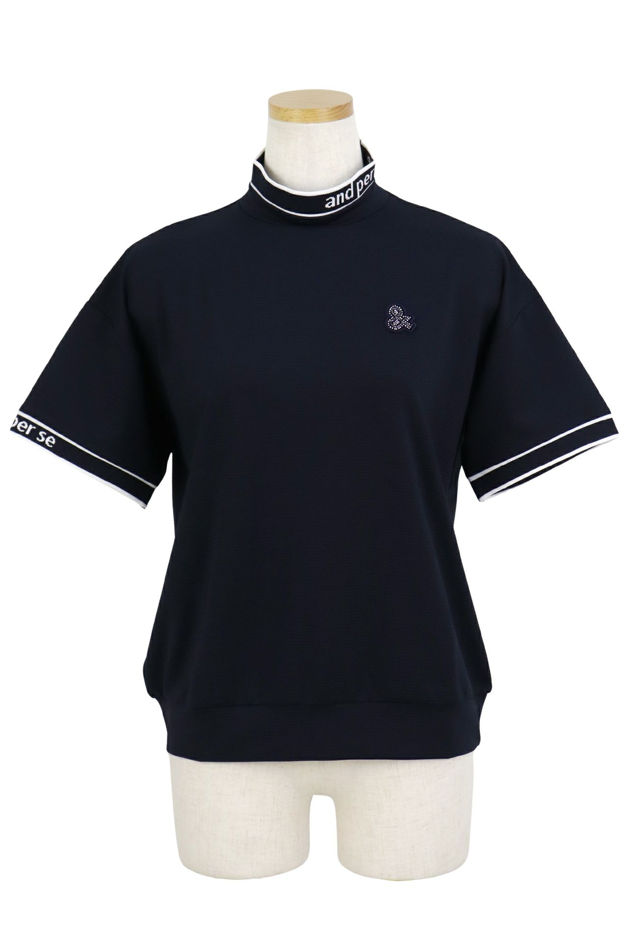 アンパスィのハイネックシャツ