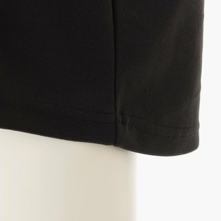 ブリーフィングのハイネックシャツ