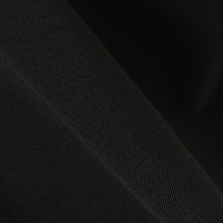 ブリーフィングのハイネックシャツ